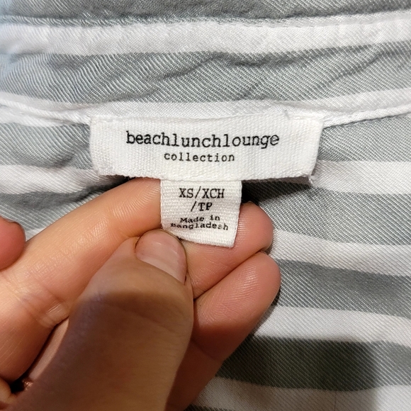 Beach Lunch Lounge Sage Green Striped Shirt – Size XS - Picture 10 of 10